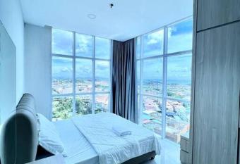 Formosa Residence Nagoya, 2 Bedroom, Batam City has Balcony rooms