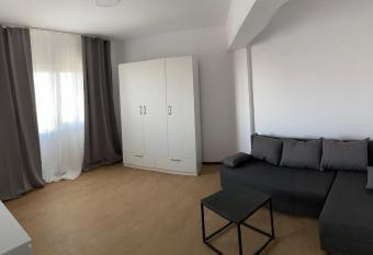 Apartamente/Studio in Regim Hotelier Petrosani has Balcony rooms