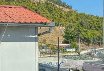 Anavros Rooms allows 18 year olds to book a room