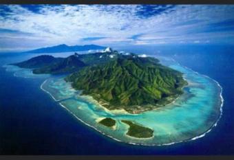 Fare Anaiti Moorea has Balcony rooms