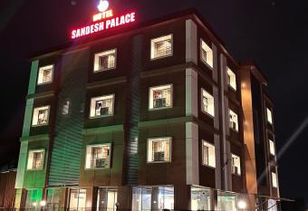 Hotel Sandesh Palace Lonavala has Smoking rooms