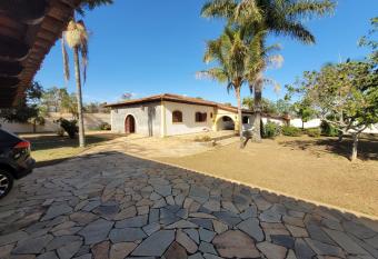 Alugo Mans  o Para Evento has Smoking/Balcony rooms