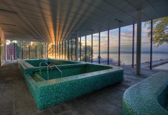 BL YachtClub & Apartments has Balcony rooms