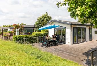 Furnished Chalet with garden has Balcony rooms