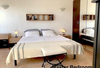 3 Bedroom Townhouse - Mountain View has Balcony rooms