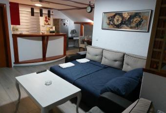 Stan na dan Zvornik allows 18 year olds to book a room