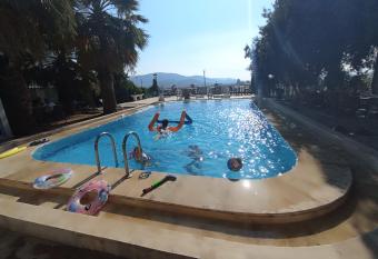 Villa Manzara has Balcony rooms