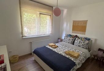 Kisvir  g Vend  gh  z has Balcony rooms