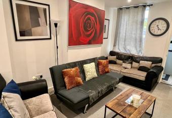 4 Bedroom Terrace house has Balcony rooms