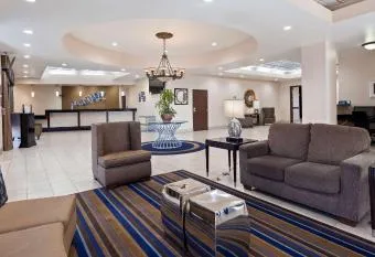 Private Room Near Ontario Airport has Balcony rooms