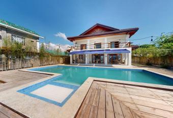 Villa Bet Resh Calatagan has Balcony rooms