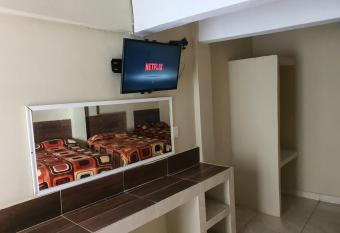 Hotel MARU Pool & Events has Balcony rooms