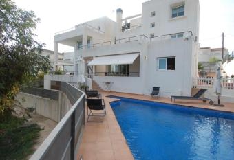 Villa Solimar has Balcony rooms