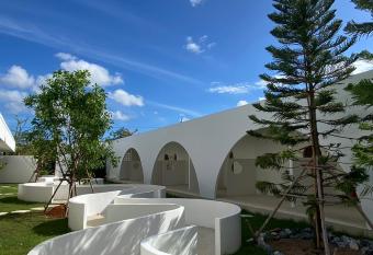 Double P stay and garden allows 18 year olds to book a room