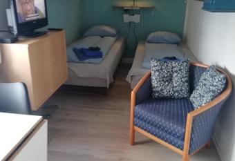 Centrum Aarhus allows 18 year olds to book a room