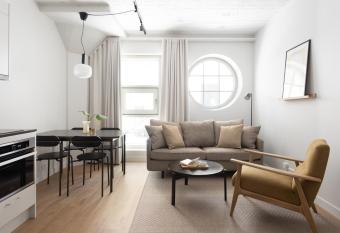 Noli Katajanokka II has Balcony rooms