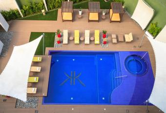 Adriatika Hotel & Residence allows 18 year olds to book a room