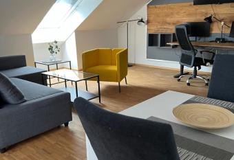 New Age Boardinghaus Bad Wimpfen has Balcony rooms