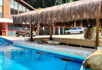 EcoHotel Vale do Sol has rooms with a private hot tub