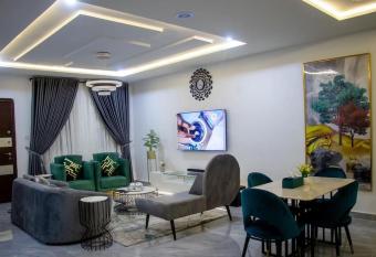Exclusive 2 bed unit lekki lagos allows 18 year olds to book a room