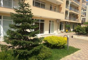 Kamelia Garden Studio Nova has Balcony rooms