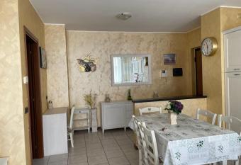 Appartamento Gallarate-Malpensa19 has Balcony rooms