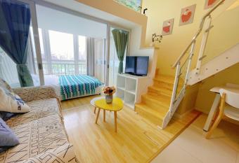 Beijing Park Residence Serviced Apartment has Balcony rooms