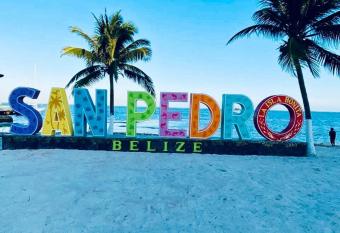 Coastal Bay Suite & Golf Cart Rental has Balcony rooms