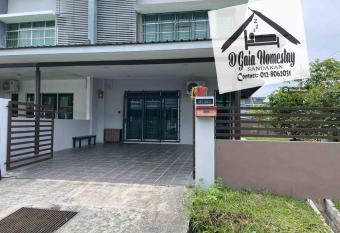 D gaia Ujana Homestay Sandakan has Balcony rooms