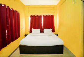 Hotel Supreet Inn allows 18 year olds to book a room