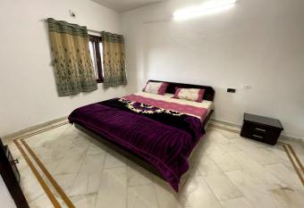 Dharmatama banglow has Balcony rooms