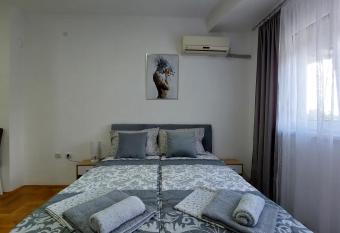 Apartman Tara has Balcony rooms