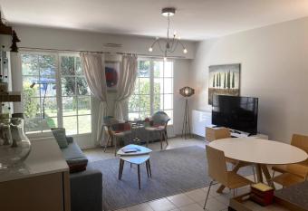 Au Petit Nid Dhardelot has Balcony rooms