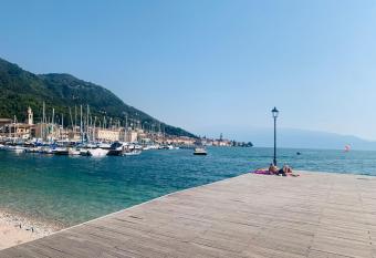 LaMonica.House has Balcony rooms