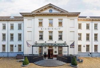 Grand Hotel Karel V has Balcony rooms