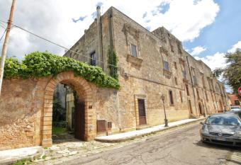 Palazzo Ducale Sangiovanni has Balcony rooms