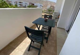 Appartement Calme has Balcony rooms