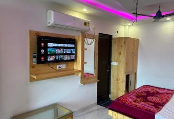 Krishna hotel has Balcony rooms