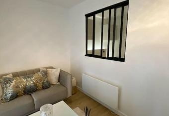 Le studio de Manon has Balcony rooms