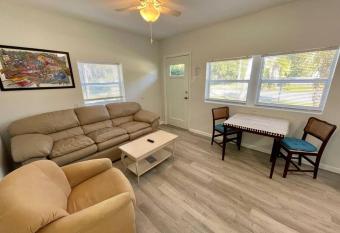 Nokomis Beach Bungalow 229 allows 18 year olds to book a room