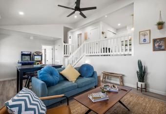 The Heritage Hideaway Sweeping Views Games & More allows 18 year olds to book a room