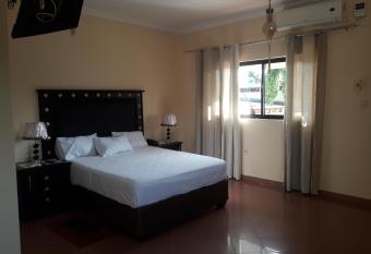 CHIP RESIDENCIAL allows 18 year olds to book a room