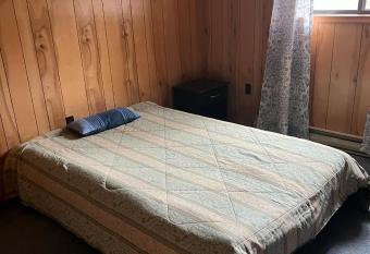 ZAIDKA has Balcony rooms