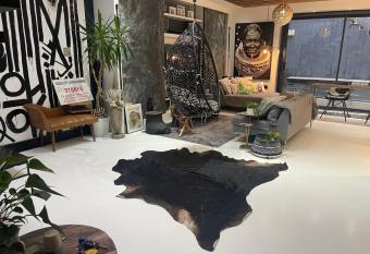 Unique and Artsy Holiday Shared Home has Balcony rooms