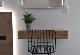 Aestas Apartments has Balcony rooms