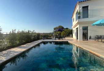 Villa sun dream has Balcony rooms