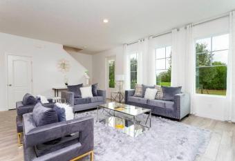 2 Free Nights! Stylish ChampionsGate Near Disney allows 18 year olds to book a room