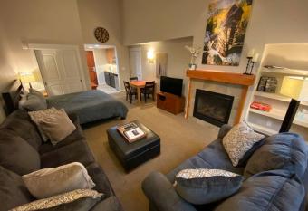 Ski-In / Ski-Out Studio Condo at the base of Winter Park has rooms with a private hot tub