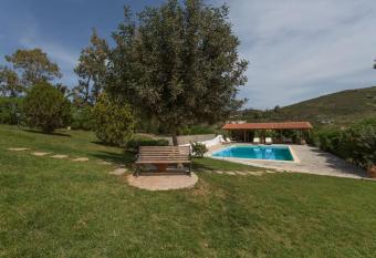 Villa Fengaropetra has Balcony rooms