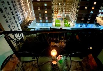 Erika s Place has rooms with a private hot tub